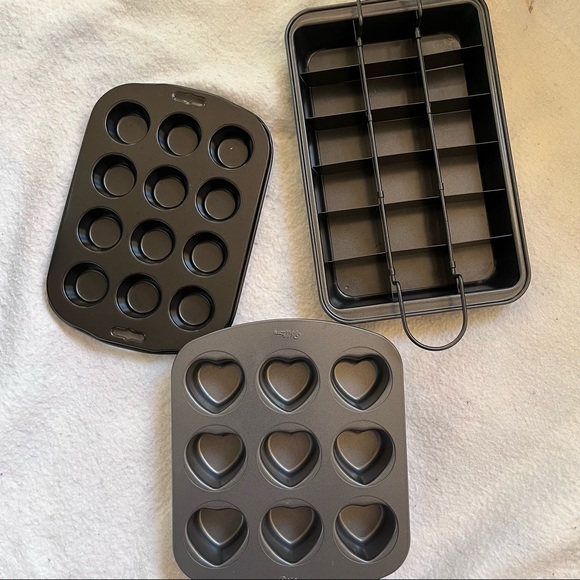 Other - Set of 3 baking pans